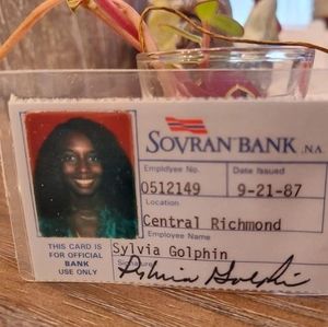 Meet your Posher, Crystal